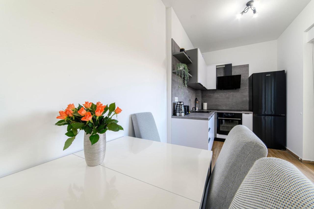 Ferienwohnung Apartman Ivana Šibenik Exterior foto