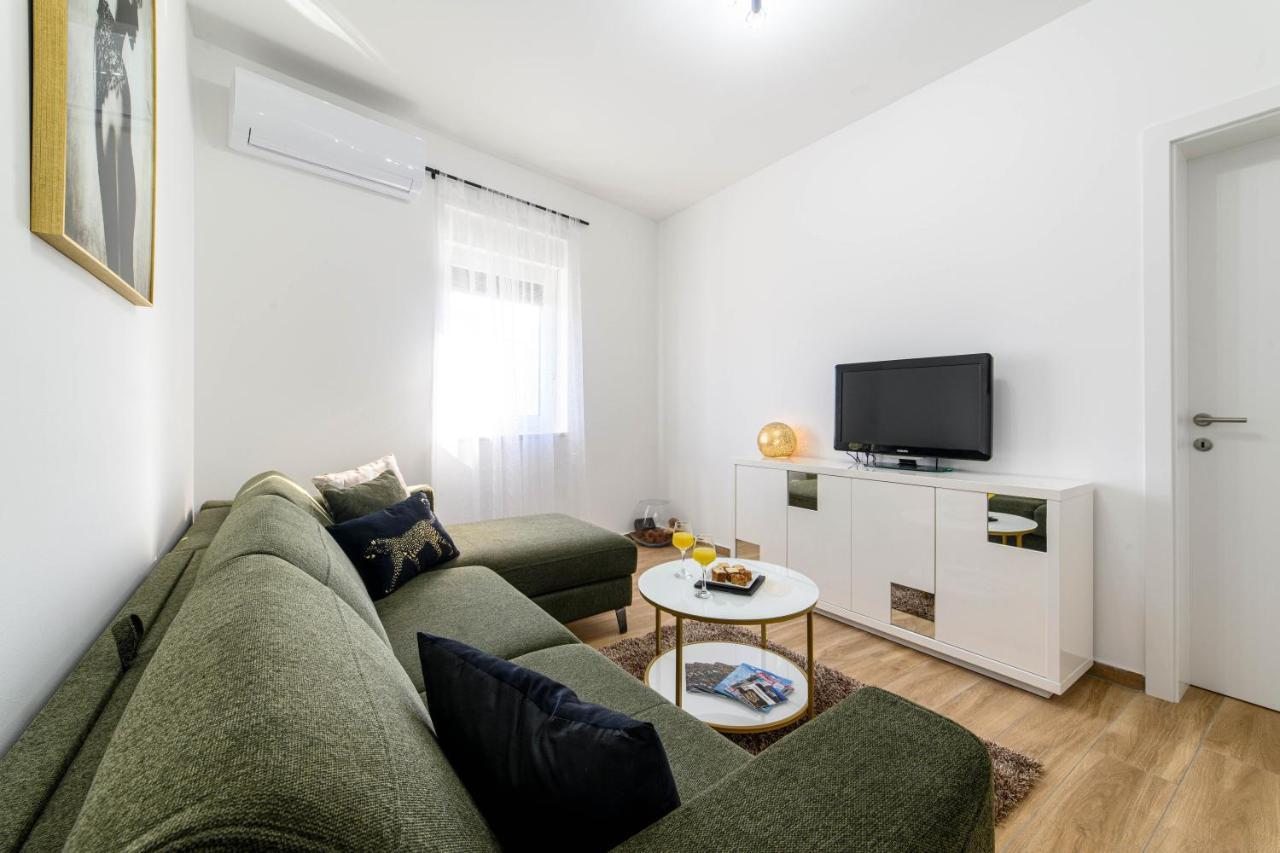 Ferienwohnung Apartman Ivana Šibenik Exterior foto