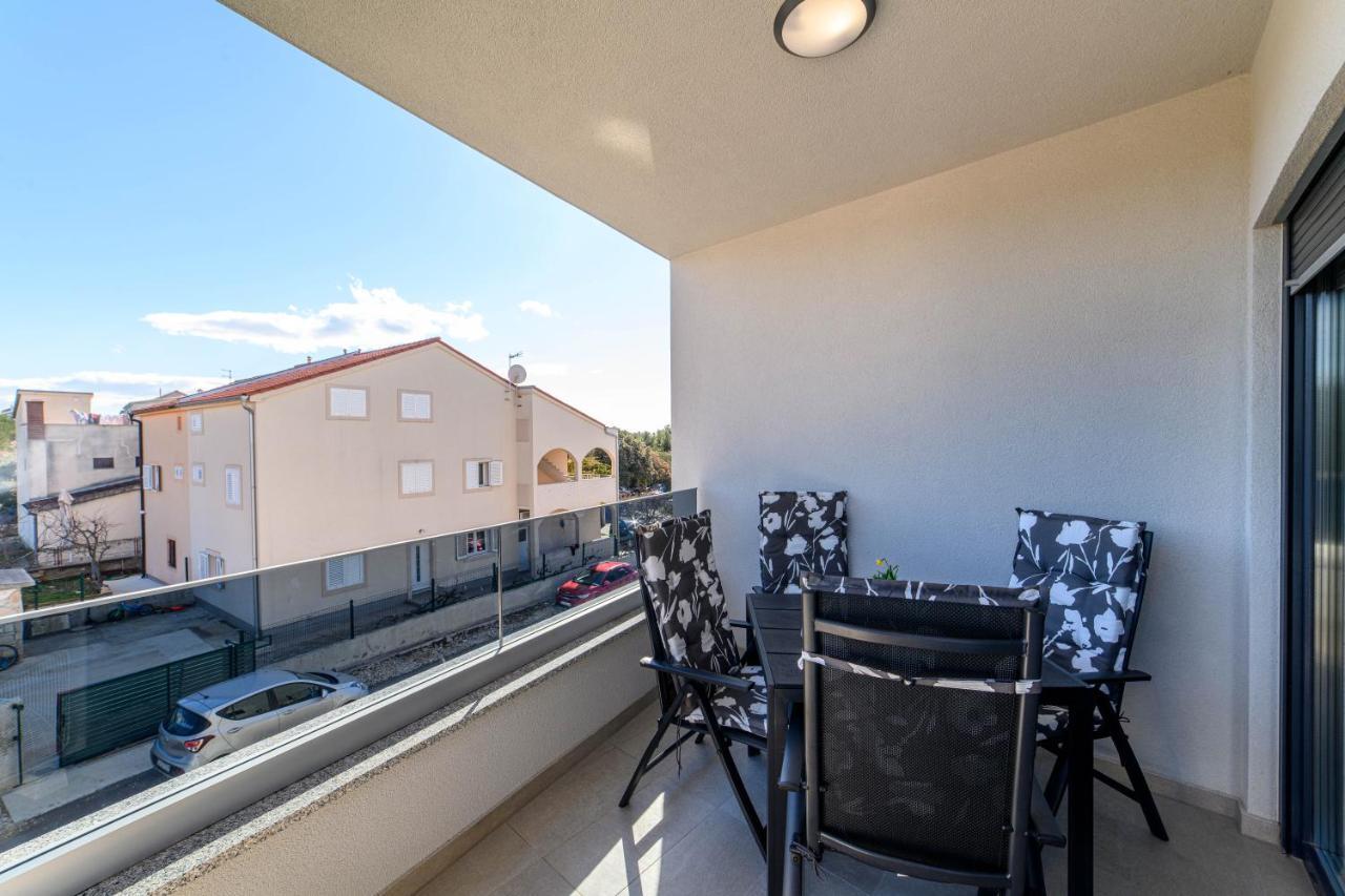 Ferienwohnung Apartman Ivana Šibenik Exterior foto